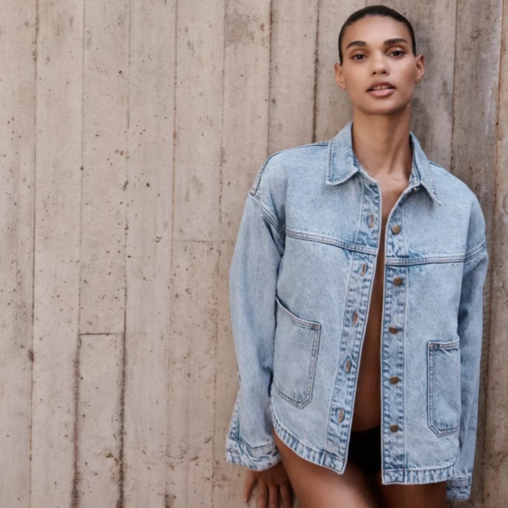 NWT Zara pocketed denim jacket